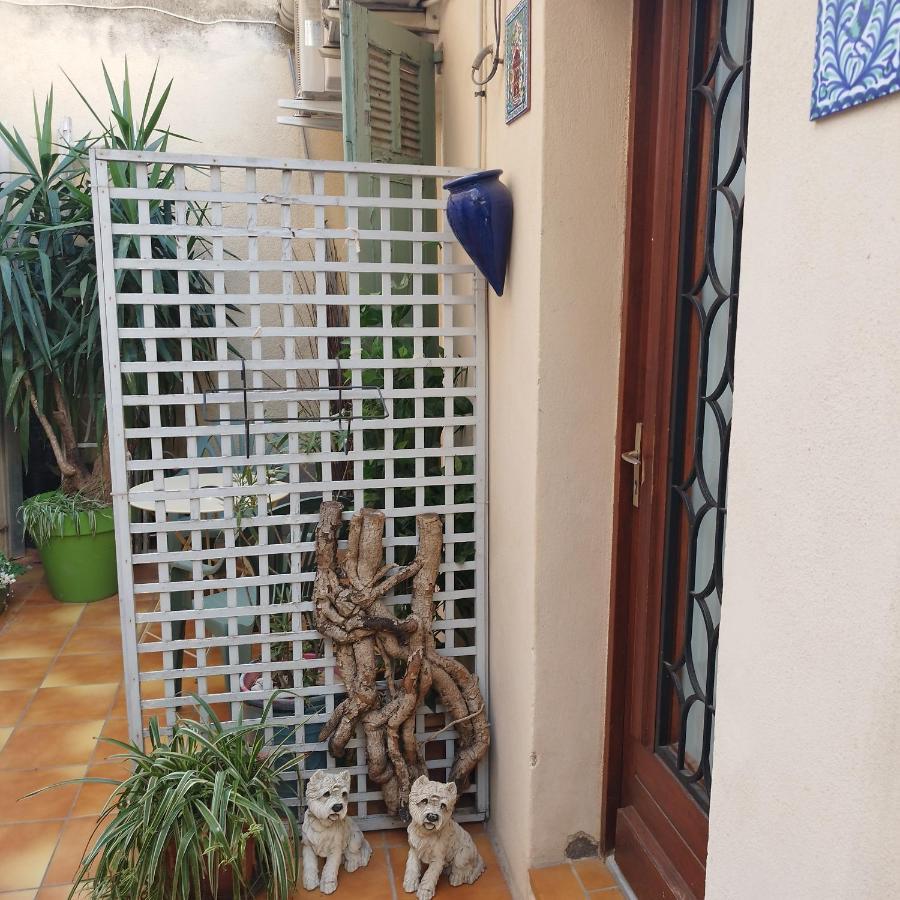 Duplex Denim Lägenhet Nîmes Exteriör bild