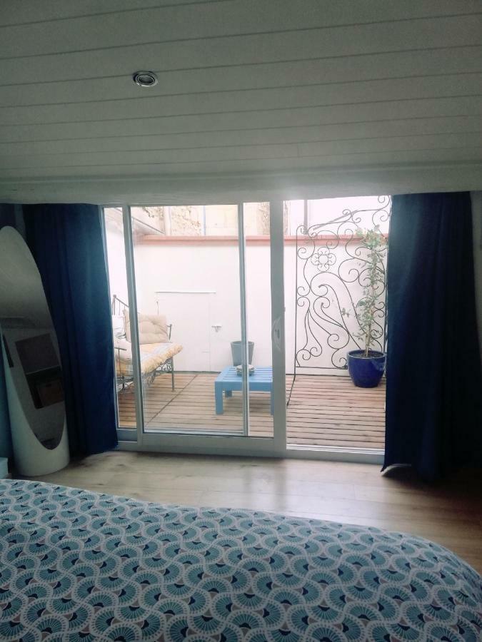 Duplex Denim Lägenhet Nîmes Exteriör bild